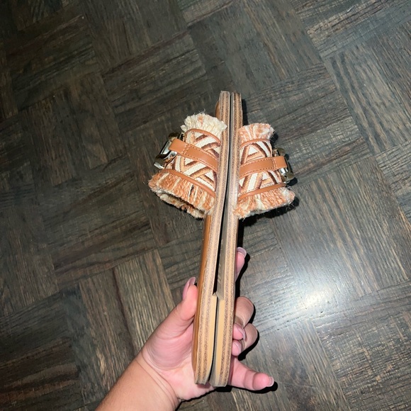 ALDO Fringie embellished flat sandals size 6 - Picture 4 of 7